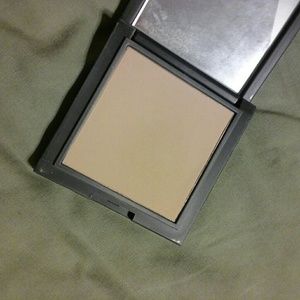 Cargo HD pressed powder